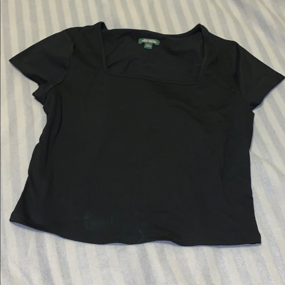 Crop top tee